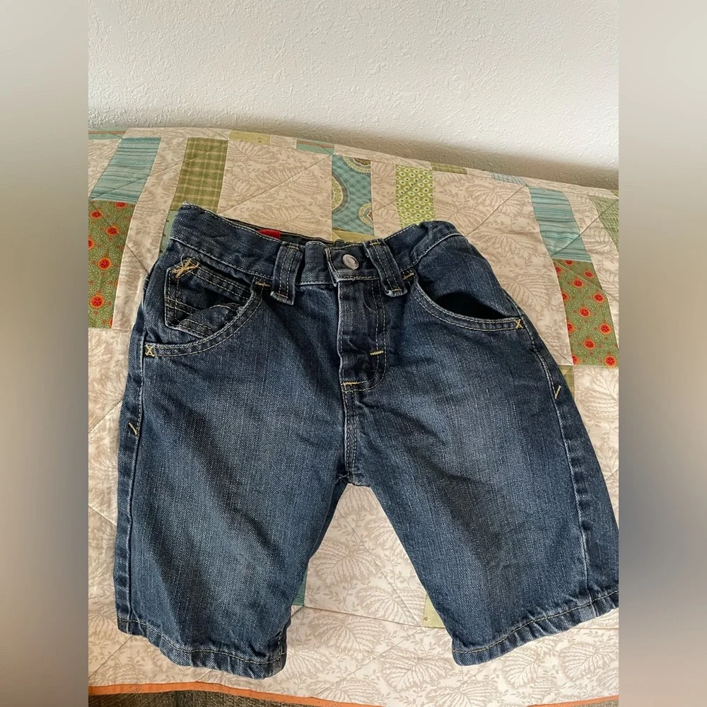 Wrangler Jean Shorts, Boys Size 6 Regular, Adjustable Waist